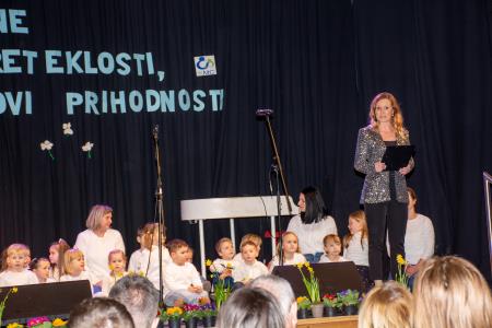 ‘‘Korenine preteklosti, sadovi prihodnosti”